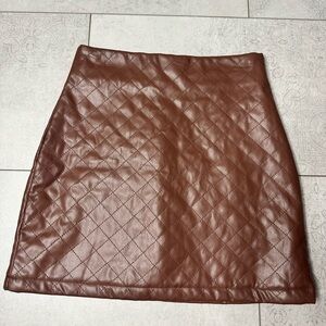 Fashion on Earth pencil skirt